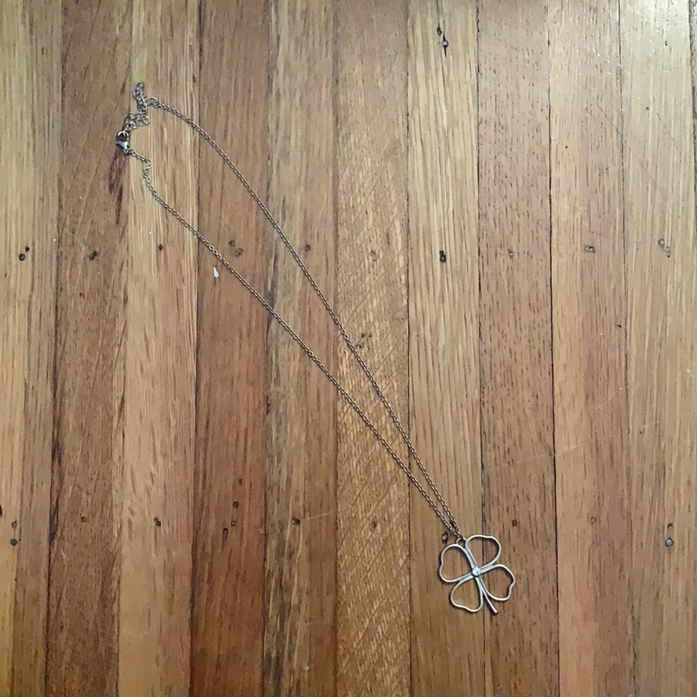 Gold Shamrock Necklace